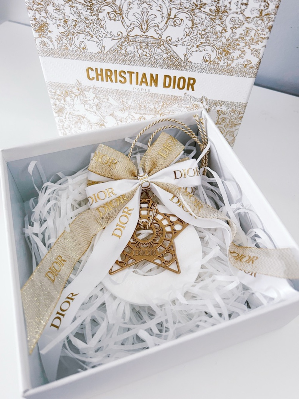 Dior DIY car diffuser